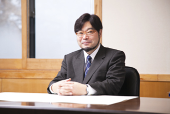 学長写真